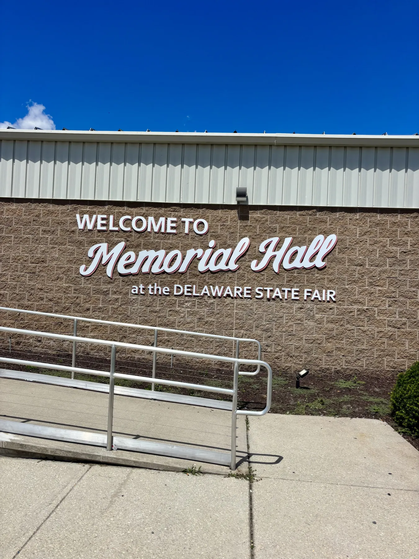 Memorial Hall at the Delaware State Fair Memorial Hall at the Delaware State Fair
